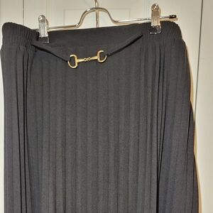 Chic Black Pleated A-Line Skirt